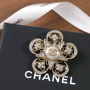 Chanel floral brooch